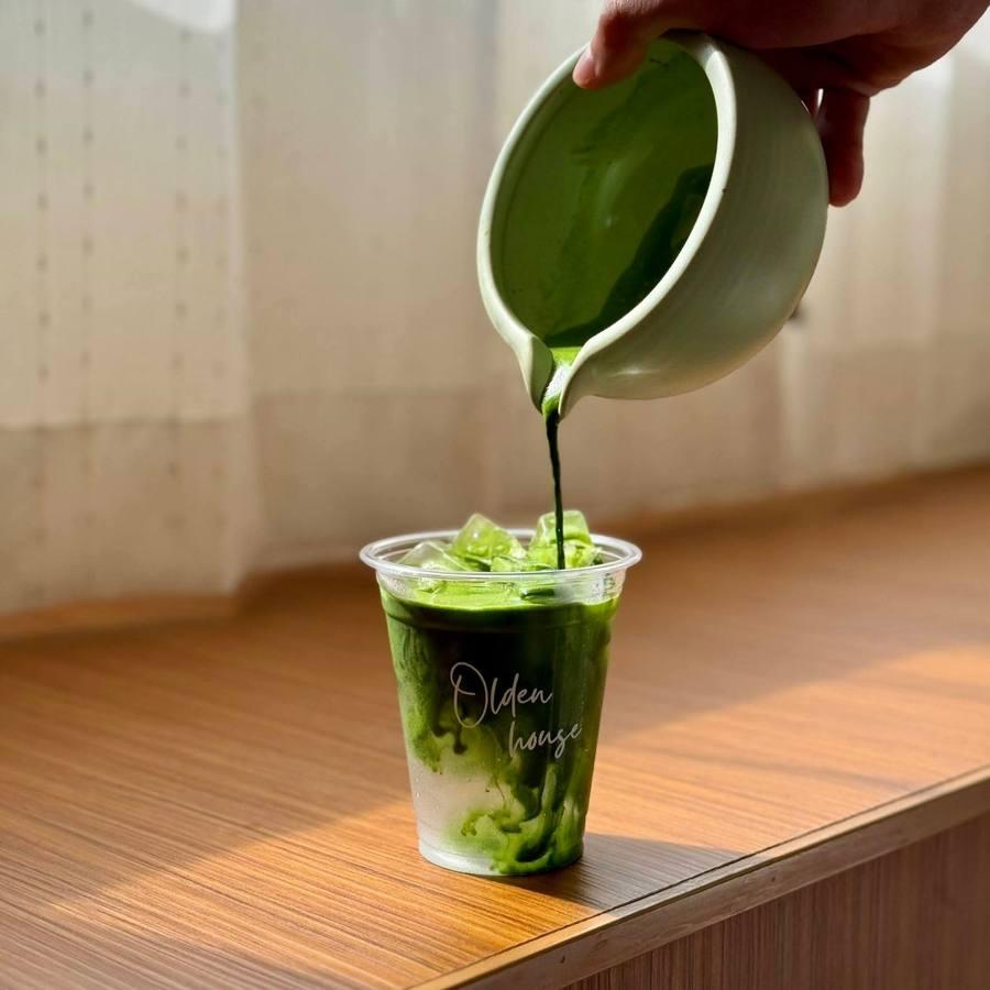 Matcha Pour